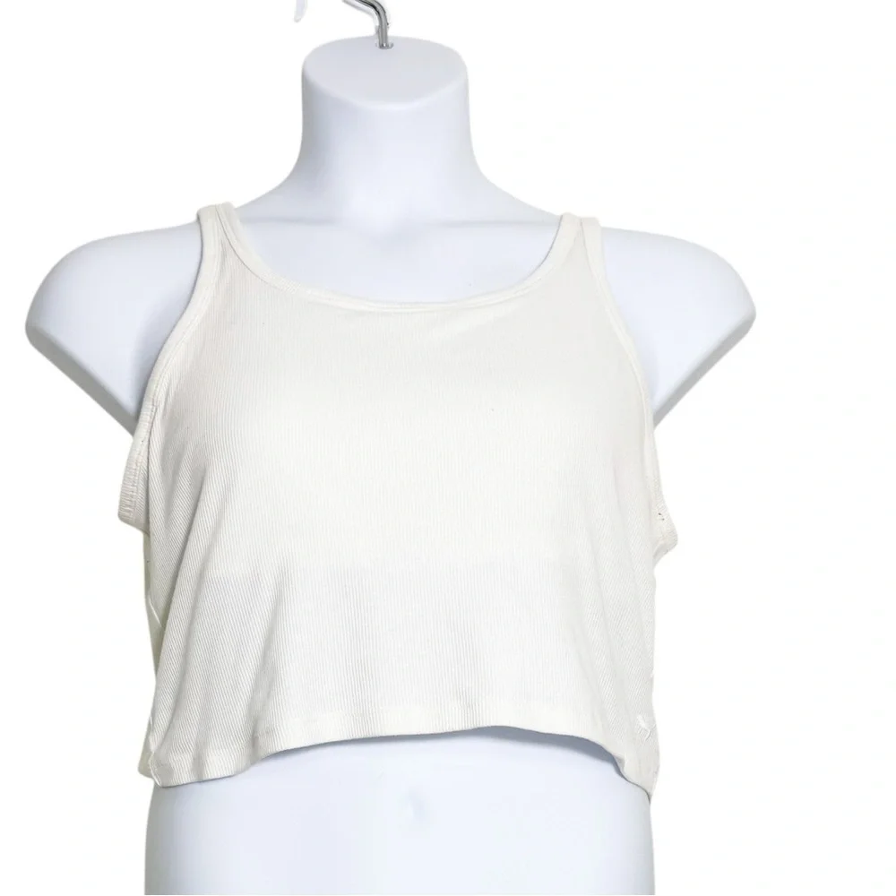 PINK Victoria’s Secret Cropped Ribbed Tank‎ Lot size XXL